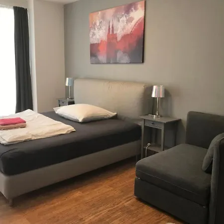 Am Dom Kolín nad Rýnem